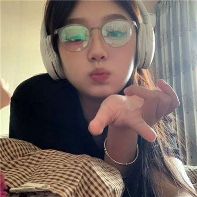 四月的女儿